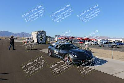 media/Nov-19-2022-Speed Ventures (Sat) [[eb5c8f9508]]/Around the Pits/Pre Grid Black/